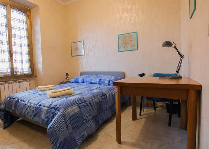 The Subway Apartment - Metro B Room